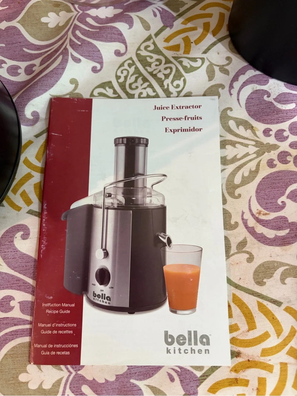 Bella D. Stainless Steel and Black Juicer